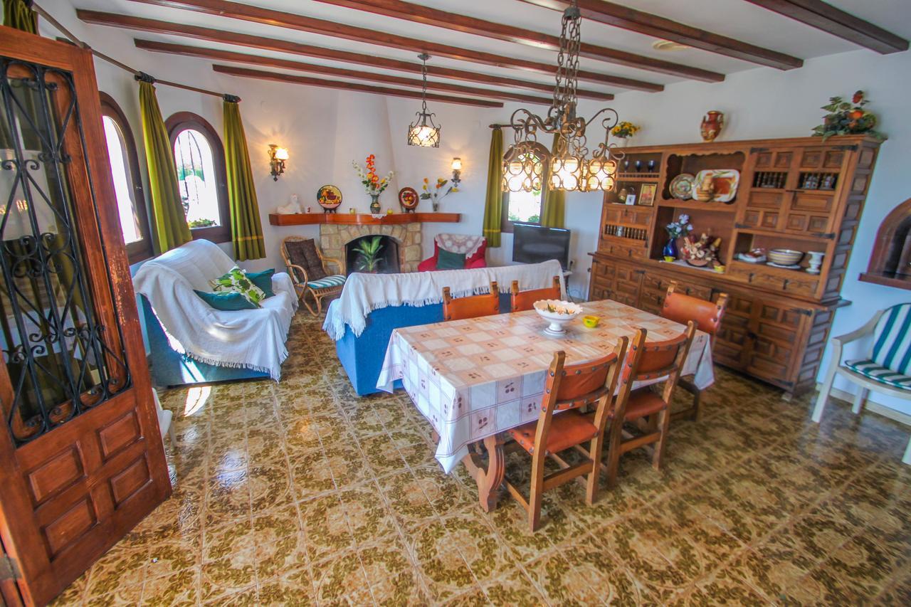 Fustera Pedros - Old-Style Country House In Бениса Экстерьер фото